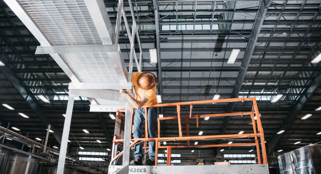 Solid Form Employee Assembling Catwalk
